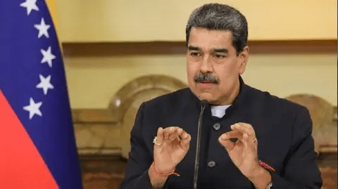 Maduro antecipa celebração do Natal para 1º de outubro