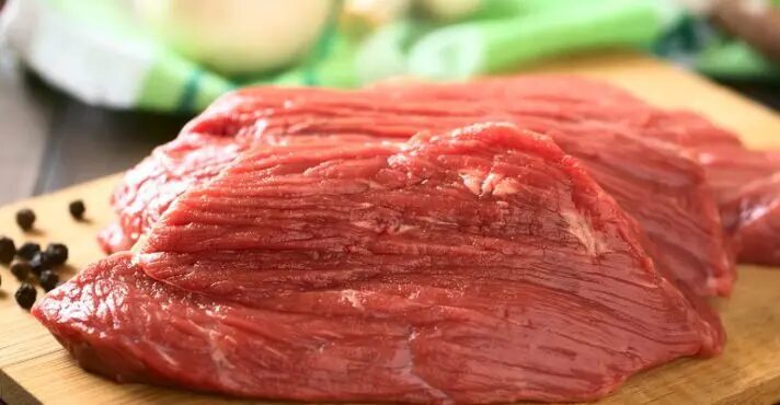 Apesar do tarifaço, preço da carne no Brasil sobe 20% em 1 ano