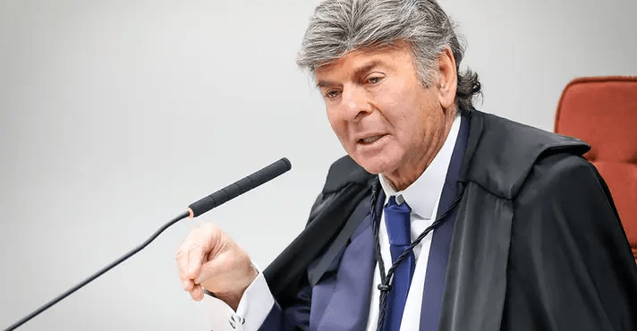 Voto de Fux repercute nos EUA e pressiona Moraes