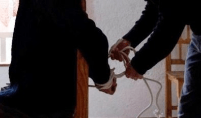 Faccionados invadem casa e sequestram rapaz durante a madrugada