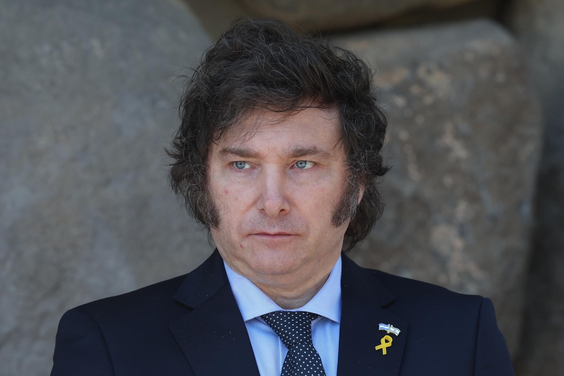 Javier Milei autoriza entrada de militares dos EUA na Argentina