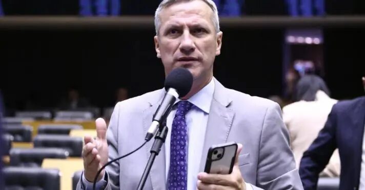 Sanderson pede que TCU investigue emenda de petista a ONG de aliado