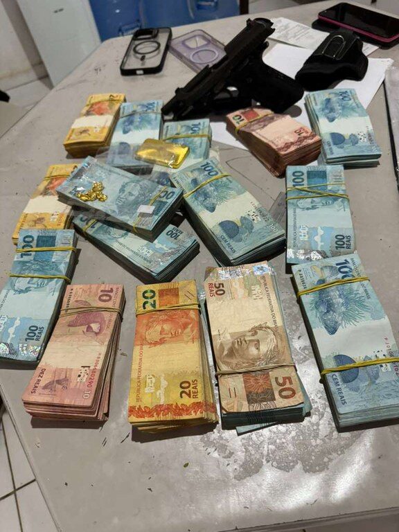 PF deflagra operações contra garimpo ilegal em rios das Terras Indígenas Kayabi e Munduruku em MT