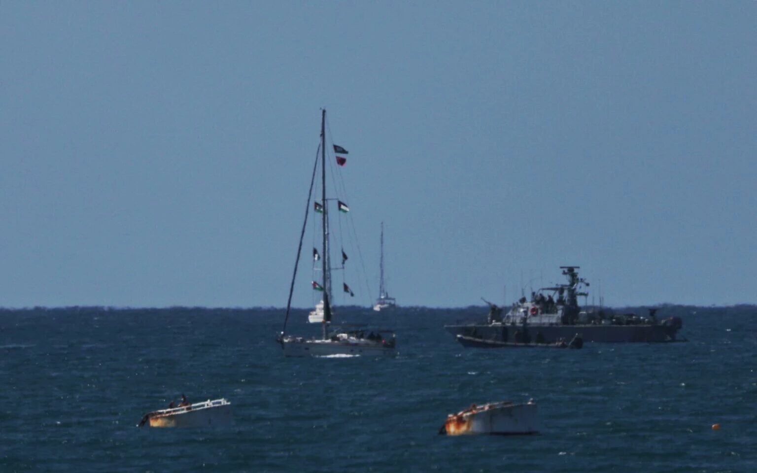 Israel intercepta 39 embarcações de flotilha com Greta Thunberg