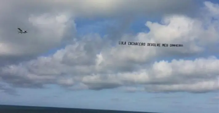 ‘Cachaceiro’, ‘ladrão’: tribunal condena Luciano Hang por faixas sobre Lula