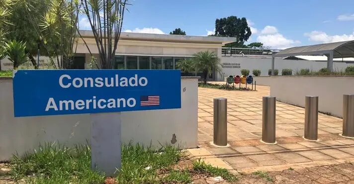 Shutdown nos EUA: Embaixada no Brasil interrompe publicações nas redes sociais