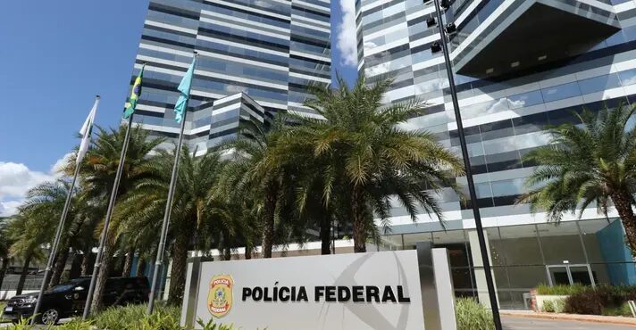 Bolsonaro vai ficar em cela especial da Polícia Federal em Brasília