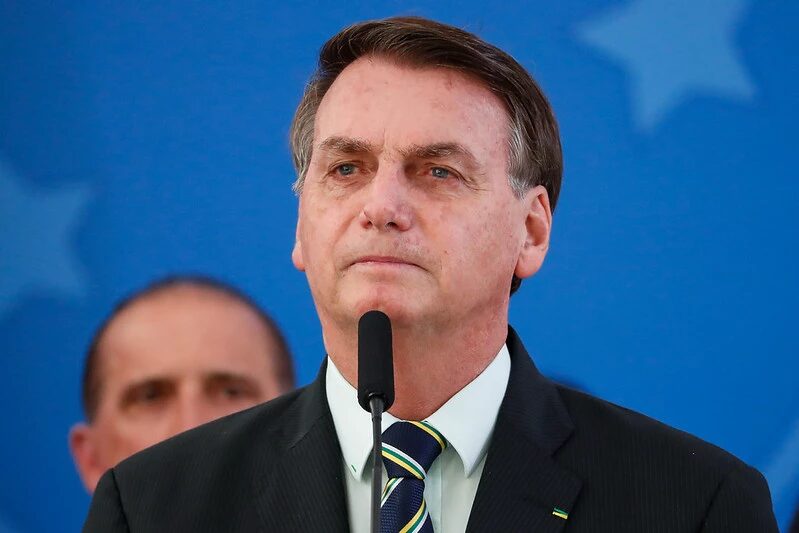 Bolsonaro fica inelegível até 2060 após decisão de Moraes