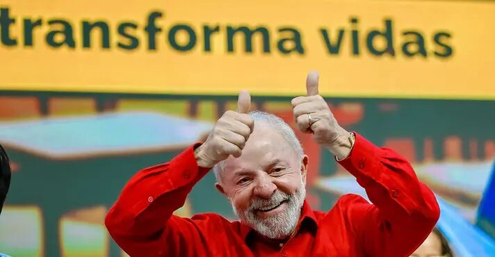 Governo Lula eleva para R$ 34 milhões custo da reforma da Praça dos Três Poderes