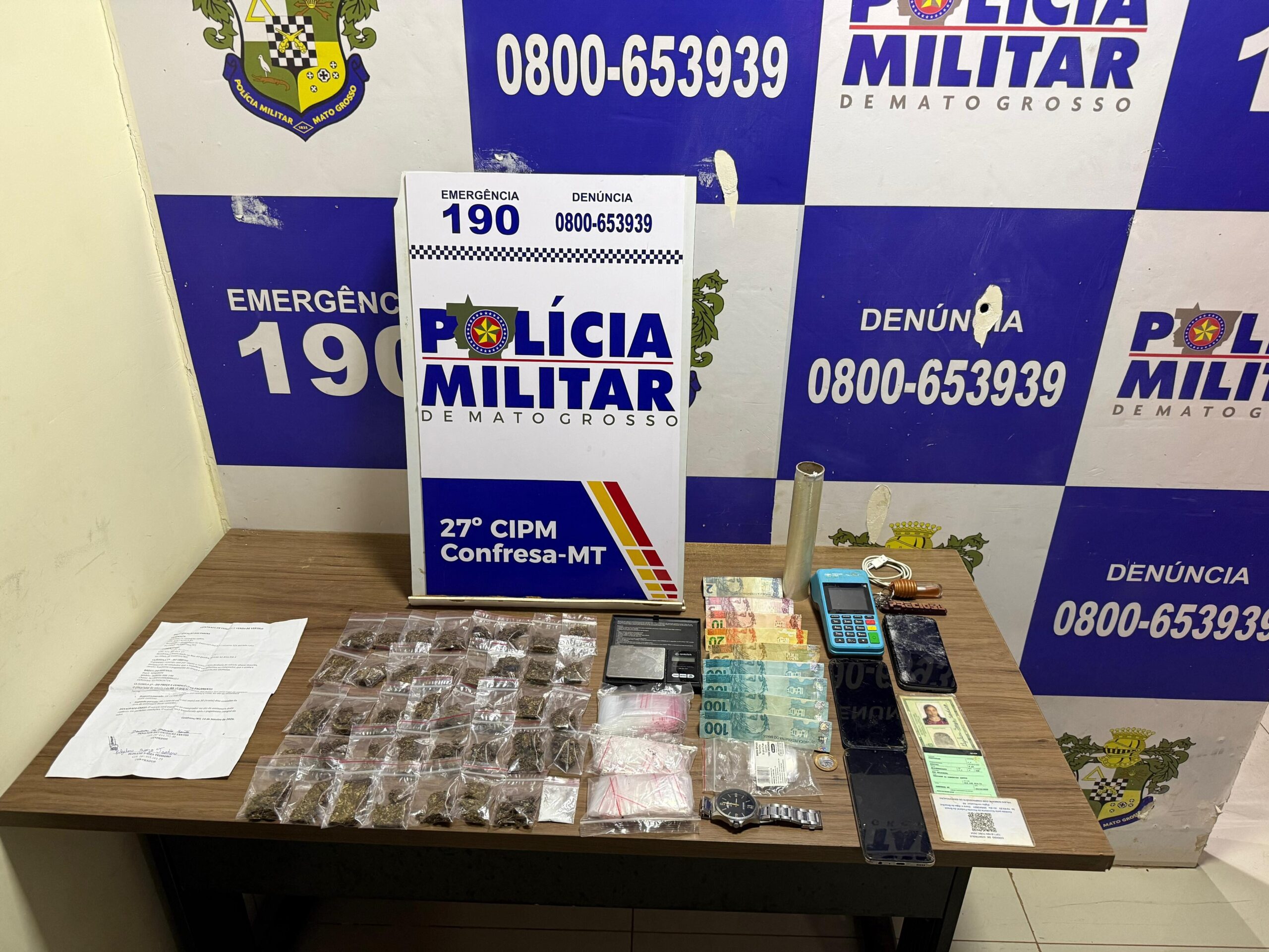 Casal é preso após fuga da polícia e apreensão de drogas em Confresa-MT