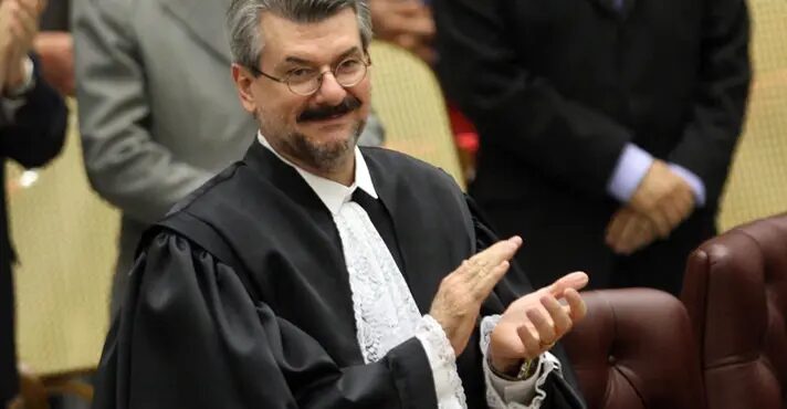 STJ: ministro investigado por assédio pede licença para tratamento psiquiátrico