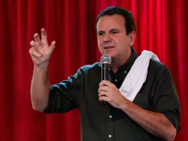 Eduardo Paes anuncia que vai deixar a Prefeitura do Rio em março