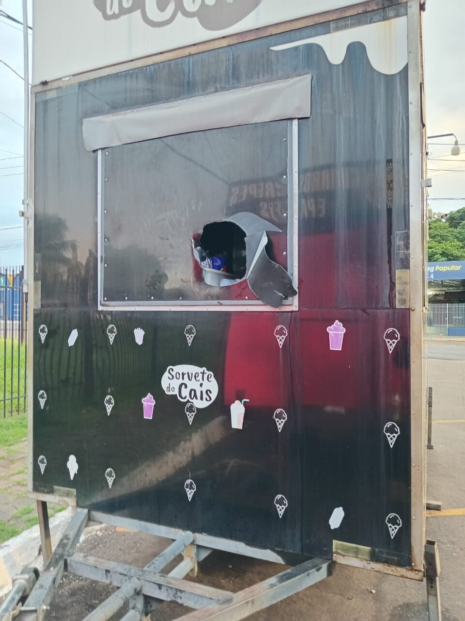 Homem é preso após arrombar container de sorvetes no Centro de Rondonópolis