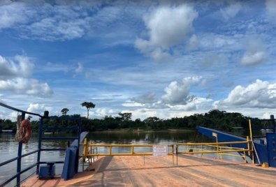 Homem mata colega de bebedeira, joga corpo em rio e se esconde em mata