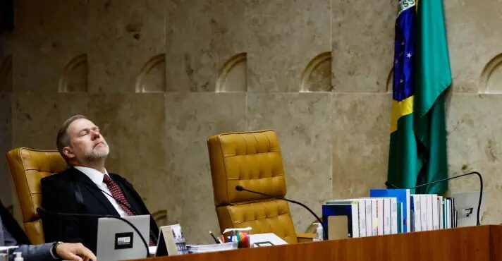 Dias Toffoli pode seguir julgando o caso do Banco Master