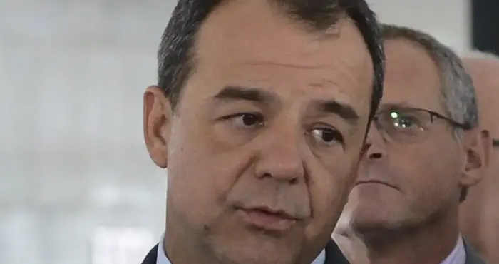 Inquérito da PF cita pedido de Sérgio Cabral a Bacellar