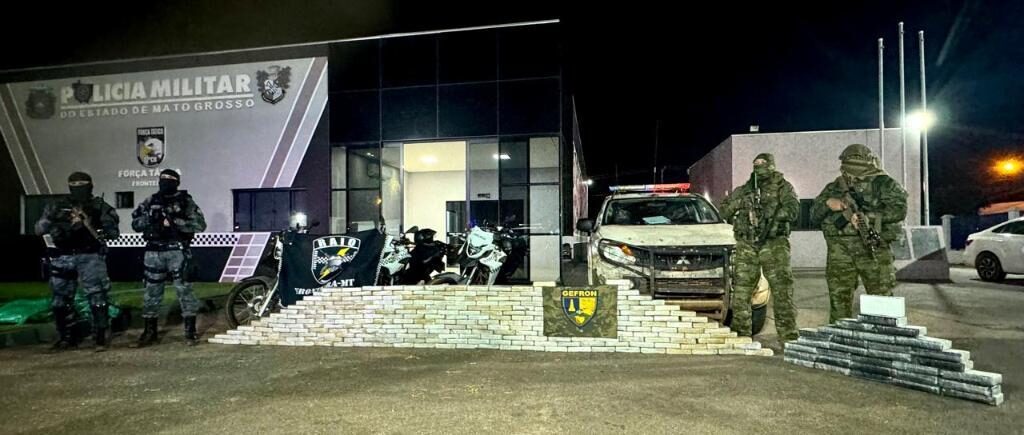 Polícia apreende 300 kg de droga e gera prejuízo de R$ 5,6 milhões às facções criminosas
