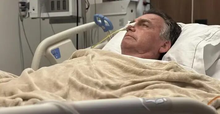 Médicos enviam prontuário de Bolsonaro ao STF para análise de Moraes