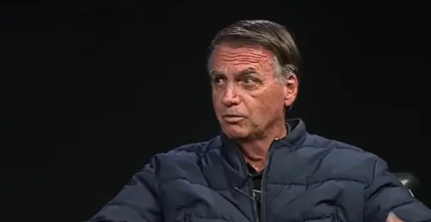 Bolsonaro deve receber alta depois de internação e irá cumprir prisão domiciliar; entenda as condições