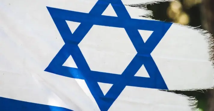 Israel ordena evacuação de 200 mil civis no sul do Líbano