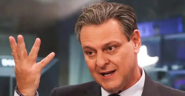 Depois de exoneração para votar na CPMI do INSS, Fávaro não deve voltar à pasta da Agricultura