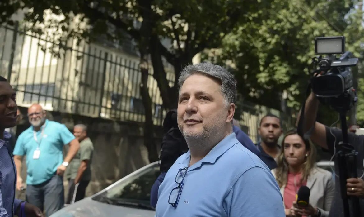 STF anula condenação de ex-governador Anthony Garotinho