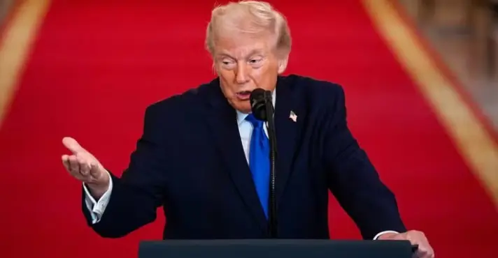 Trump considera adiar viagem à China para pressionar cooperação sobre Estreito de Ormuz