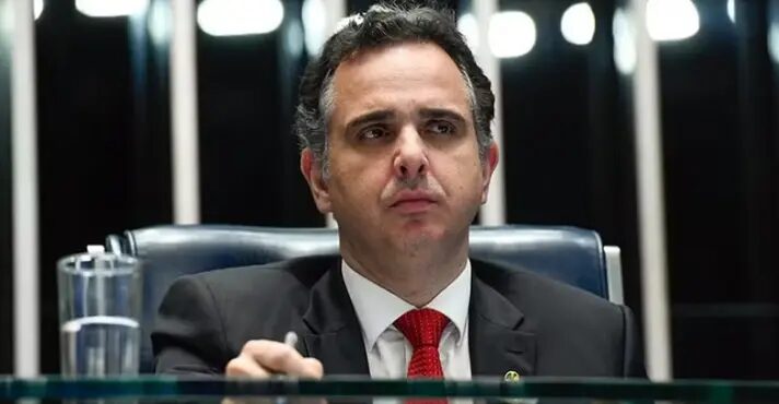 Pacheco confirma filiação ao PSB para disputar governo de MG