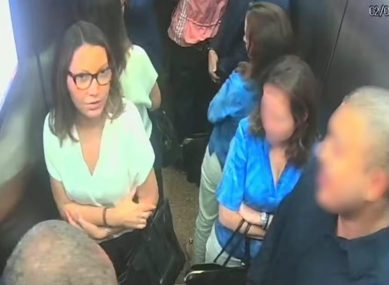 Janja visita apartamento de luxo à venda em área nobre do Rio