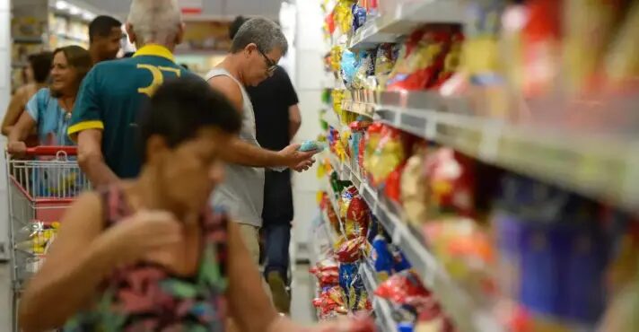 IPCA: inflação acelera e sobe 0,88% em março