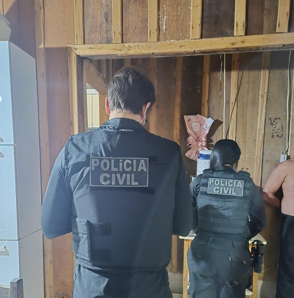 Polícia cumpre 22 mandados contra membros de facção criminosa em MT