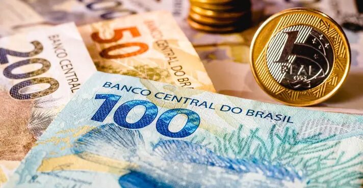 Endividamento das famílias atinge recorde em fevereiro, diz Banco Central